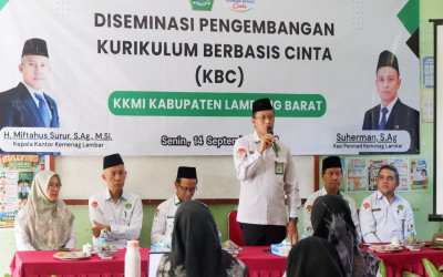 Diseminasi Pengembangan Kurikulum Berbasis Cinta (KBC) se-KKM Kabupaten Lampung Barat, Diikuti 70 Guru Madrasah Negeri dan Swasta
